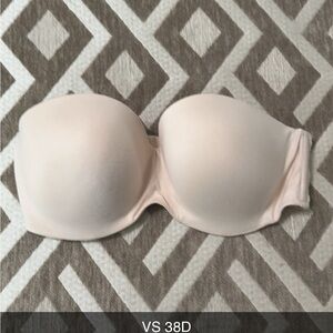 Victoria’s Secret 1/2 bra